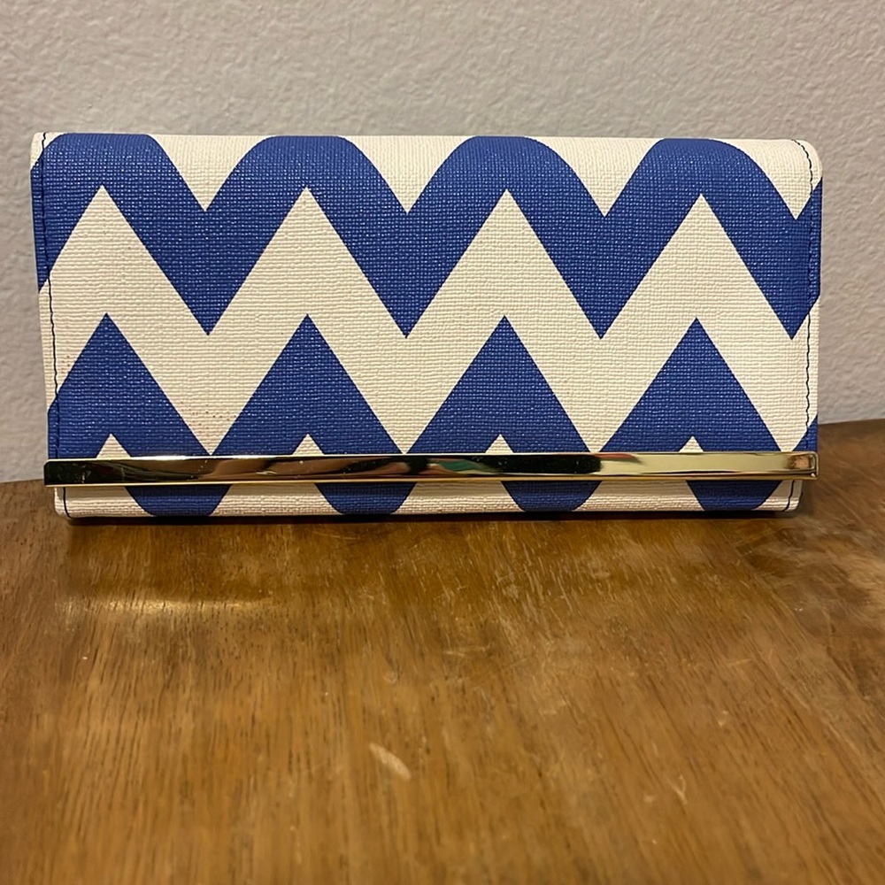 Brand new with tags - Wilson Leather Blue and White Chevron wallet